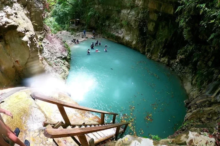 Amber Cove Waterfall Excursion: Complete Guide to Damajagua Falls
