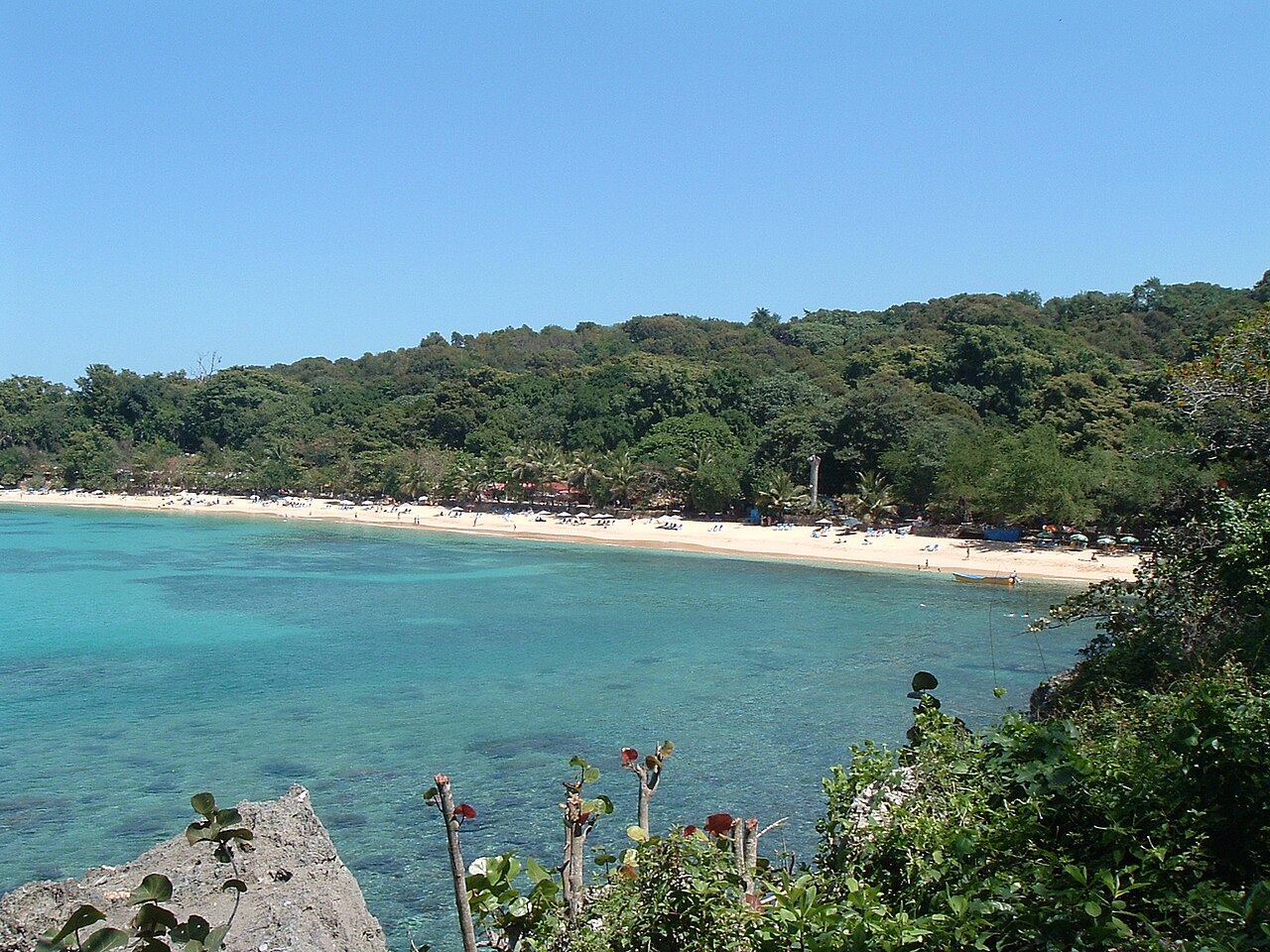 What Is the Nicest Beach Near Puerto Plata for Cruise Visitors?