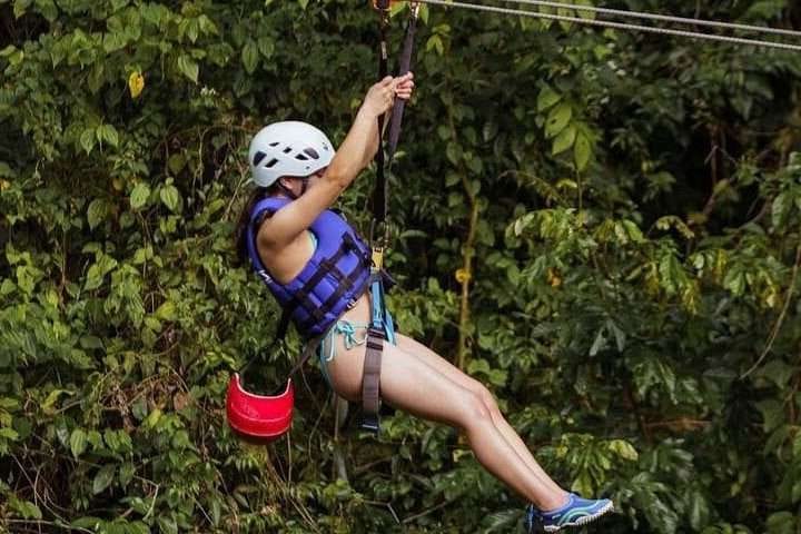 7 Waterfalls + ZipLine + Lunch with Private Transportation experience 3